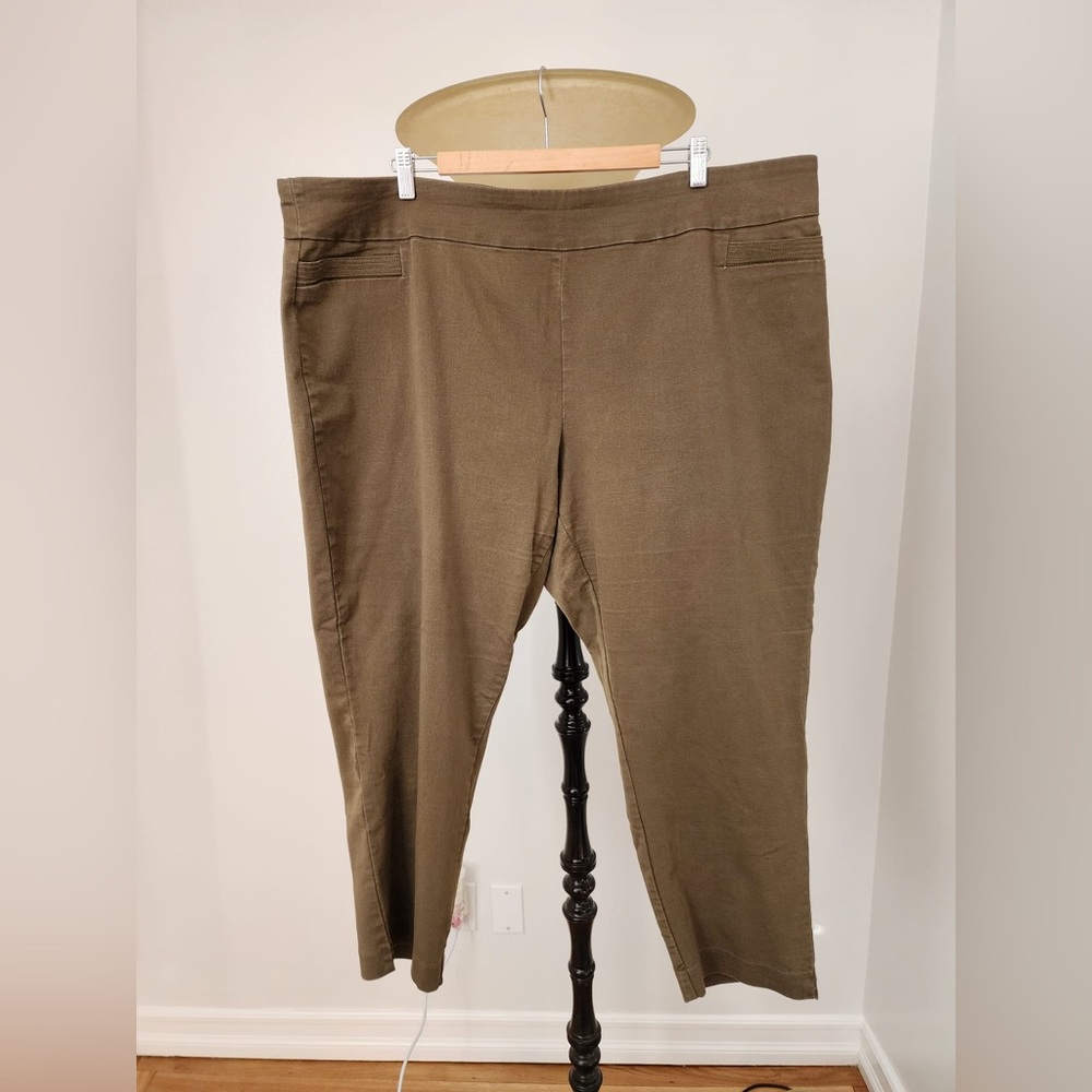 Ankle pants